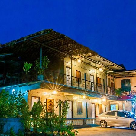 Baantung Homestay Mukdahan Ngoại thất bức ảnh