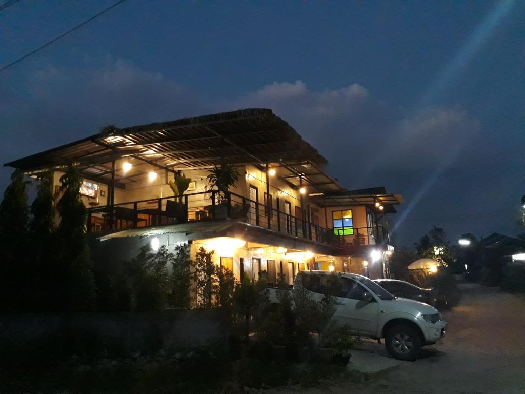 Baantung Homestay Mukdahan Ngoại thất bức ảnh
